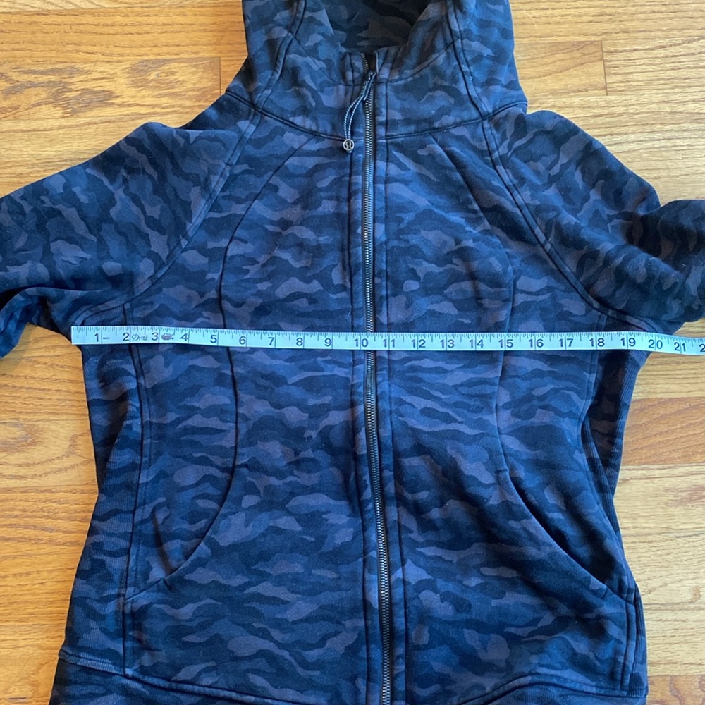🏝️FLASH SALE - TODAY ONLY
Lululemon Scuba Hoodie Light Cotton Fleece Sequoia - Picture 4 of 9